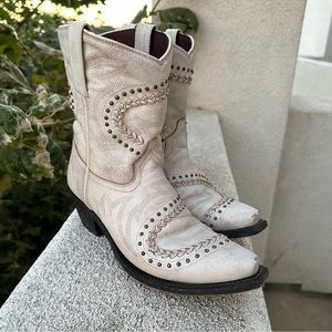 Women's Western Embroidered Boots